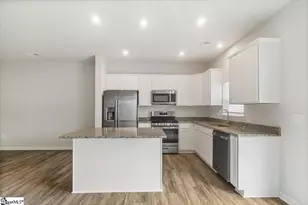 161 Randwick Ln, Greer, SC 29651 - Photo 2