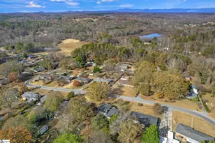 24 N Harbor Dr, Greenville, SC 29611 - Photo 38