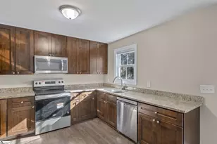 24 N Harbor Dr, Greenville, SC 29611 - Photo 14