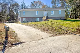 19 Velma Dr, Taylors, SC 29687 - Photo 1