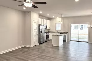 1428 Johnstone Dr, Reidville, SC 29375 - Photo 2