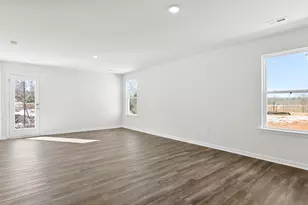 132 Bobbin Rd, Greenville, SC 29611 - Photo 18