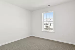 132 Bobbin Rd, Greenville, SC 29611 - Photo 4