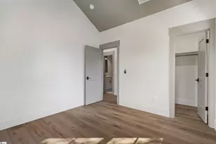 610 Lowndes Hill Rd, Greenville, SC 29607 - Photo 20