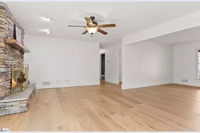6861 Reidville Road, Woodruff, SC 29388 - Photo 8