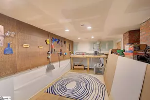 204 Long Hill St, Greenville, SC 29605 - Photo 18