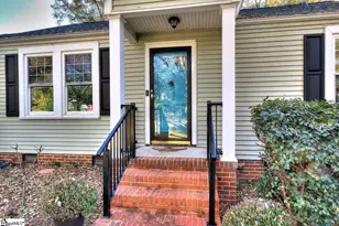 204 Long Hill St, Greenville, SC 29605 - Photo 2