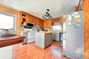 3389 Lakeview Dr, Laurens, SC 29360 - Photo 4