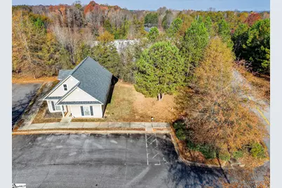 29 Civic Center Boulevard, Anderson, SC 29625 - Photo 2