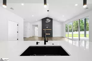 2027 Blessed Dr, Inman, SC 29349 - Photo 16