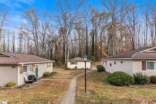 29 Kimbell Ct, Greenville, SC 29617 - Photo 2