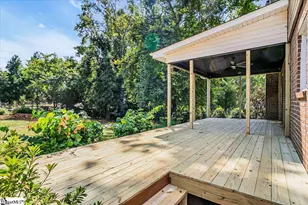 105 Middle Brook Rd, Greer, SC 29650 - Photo 4