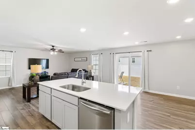 1929 Landrow Lane, Boiling Springs, SC 29316 - Photo 6