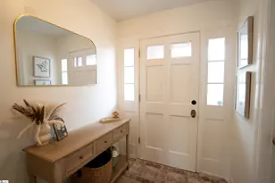 126 Avant St, Spartanburg, SC 29302 - Photo 2