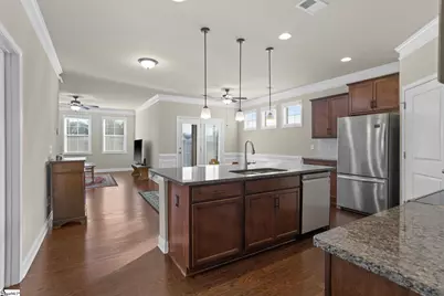 514 Castleby Drive, Duncan, SC 29334 - Photo 2