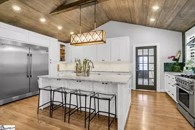 221 Buist Avenue, Greenville, SC 29609 - Photo 10