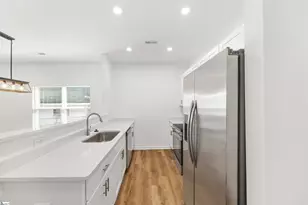 13B Jamison St, Greenville, SC 29611 - Photo 10