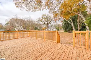 530 W Hayne St, Woodruff, SC 29388 - Photo 2