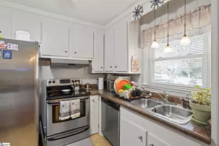 100 Stratford Rd, Greenville, SC 29605 - Photo 10