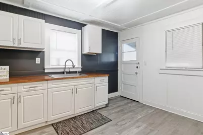 102 Milliken Street, Laurens, SC 29360 - Photo 14