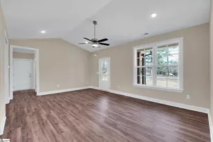 153 Eastview Rd, Pelzer, SC 29669 - Photo 6