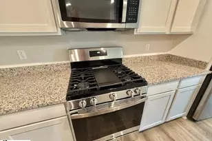 1265 Forestbrook Ln, Spartanburg, SC 29303 - Photo 4