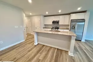 1265 Forestbrook Ln, Spartanburg, SC 29303 - Photo 8