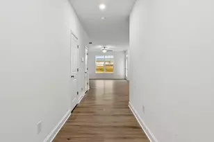 122 Marianne Ln, Easley, SC 29642 - Photo 4