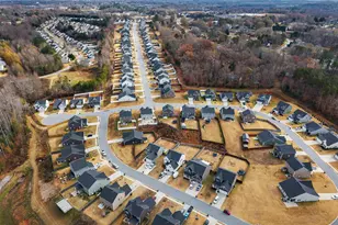 8 Wiltshire Cir, Easley, SC 29642 - Photo 40