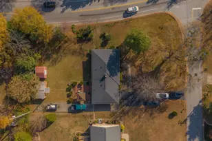 2 Burgundy Dr, Greenville, SC 29615 - Photo 6