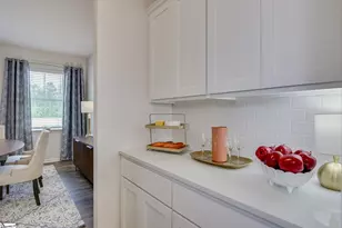 1021 Skidaway Dr, Spartanburg, SC 29303 - Photo 14