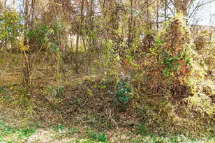 5120 Old Birch Rd, Spartanburg, SC 29301 - Photo 1