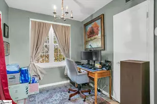 601 Cleveland St, Greenville, SC 29601 - Photo 10