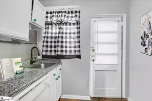 601 Cleveland St, Greenville, SC 29601 - Photo 18
