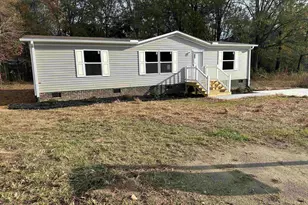 119 Florence St, Calhoun Falls, SC 29628 - Photo 2