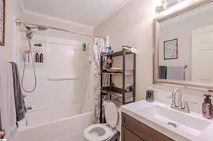 1901 Old Mountain Creek Rd, Greenville, SC 29609 - Photo 10