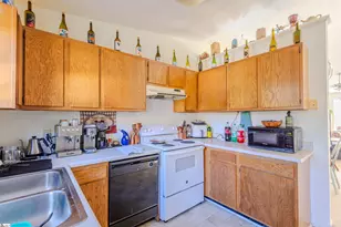 1905 Old Mountain Creek Rd, Greenville, SC 29609 - Photo 20