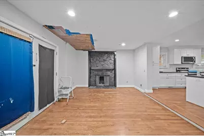 108 Linda Lane, Marietta, SC 29661 - Photo 4