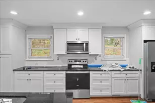 108 Linda Ln, Marietta, SC 29661 - Photo 6