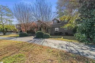 102 Harts Ln, Simpsonville, SC 29681 - Photo 1