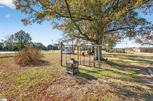 1001 Providence Church Rd, Anderson, SC 29626 - Photo 14