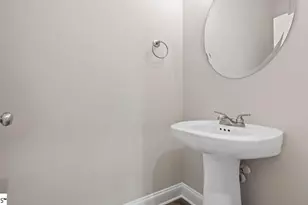 825 Sweet William Rd, Spartanburg, SC 29301 - Photo 14