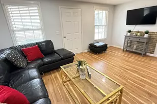 703 S Harper St, Laurens, SC 29360 - Photo 4