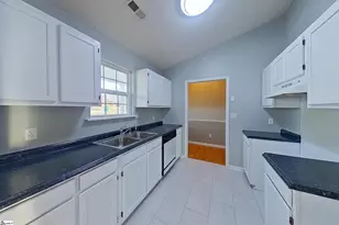 421 McFall Ct, Moore, SC 29369 - Photo 2