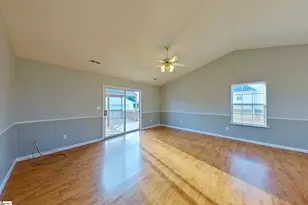 421 McFall Ct, Moore, SC 29369 - Photo 4