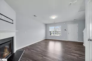 754 Markham Cir, Moore, SC 29369 - Photo 8