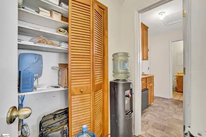 328 Hillcrest Drive, Laurens, SC 29360 - Photo 16