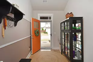 105 Foxbank Cir, Greer, SC 29651 - Photo 10