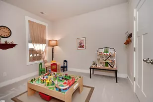 105 Foxbank Cir, Greer, SC 29651 - Photo 16