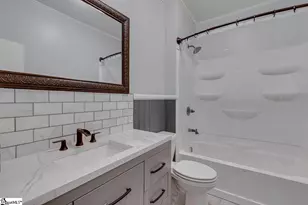 504 W Curtis St, Simpsonville, SC 29681 - Photo 12